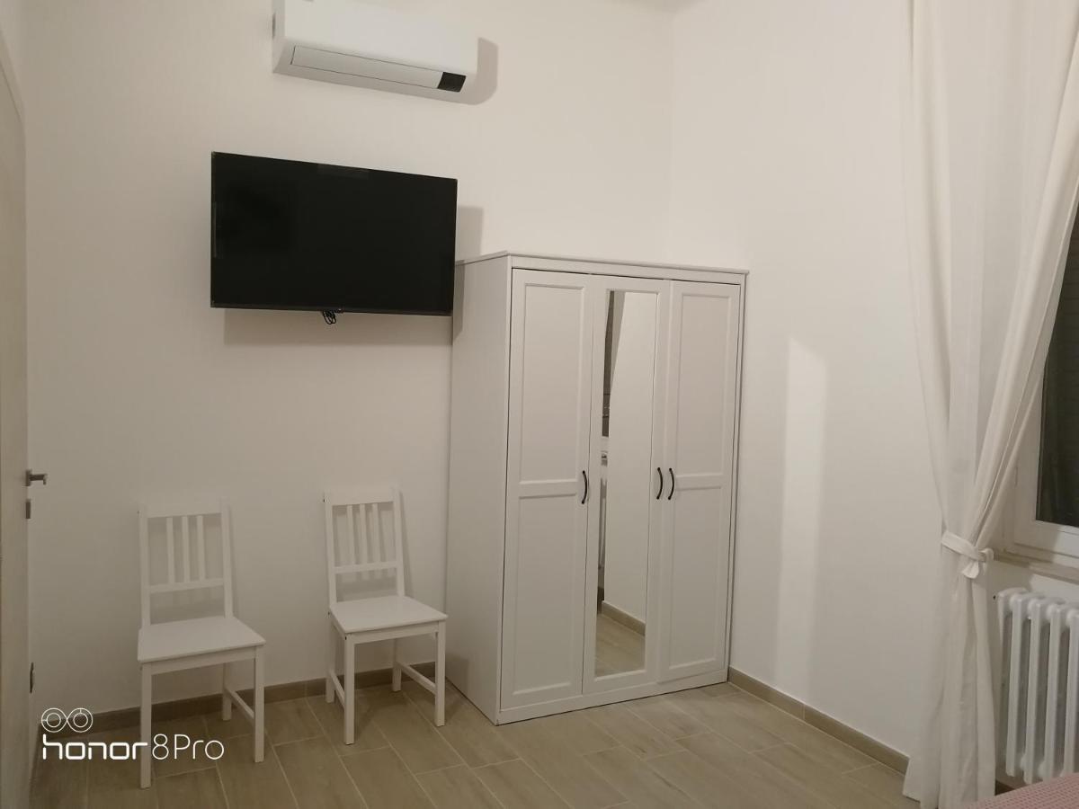 מלון אנקונה Casa Viorica 2 מראה חיצוני תמונה