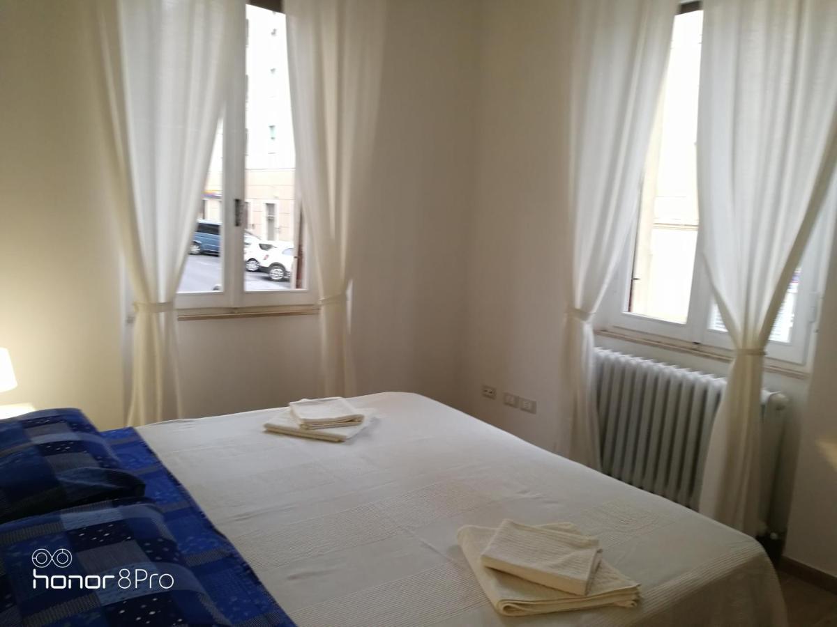 מלון אנקונה Casa Viorica 2 מראה חיצוני תמונה
