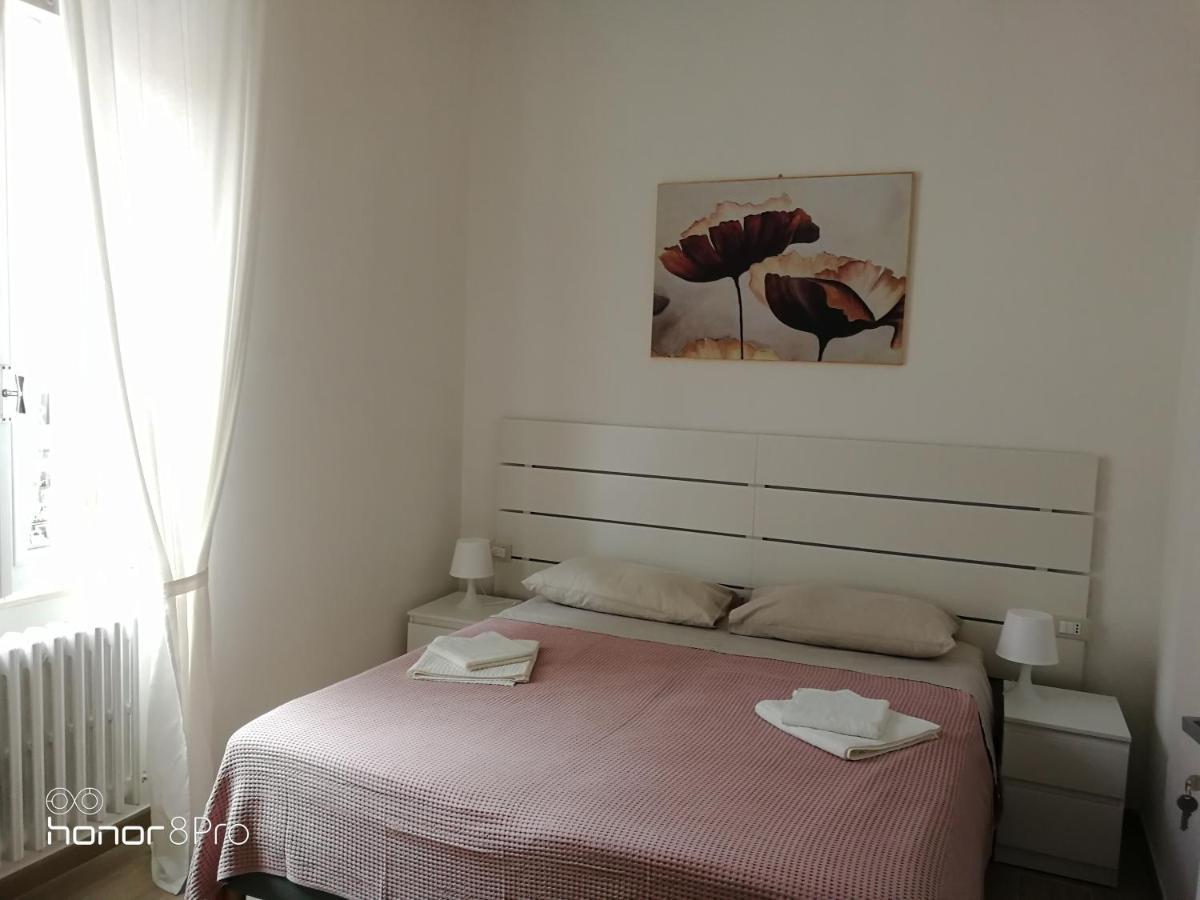 מלון אנקונה Casa Viorica 2 מראה חיצוני תמונה